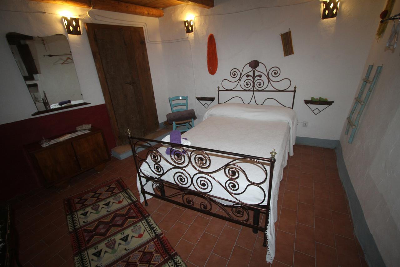 Вілла La Casa Del Rosario Aggius Екстер'єр фото